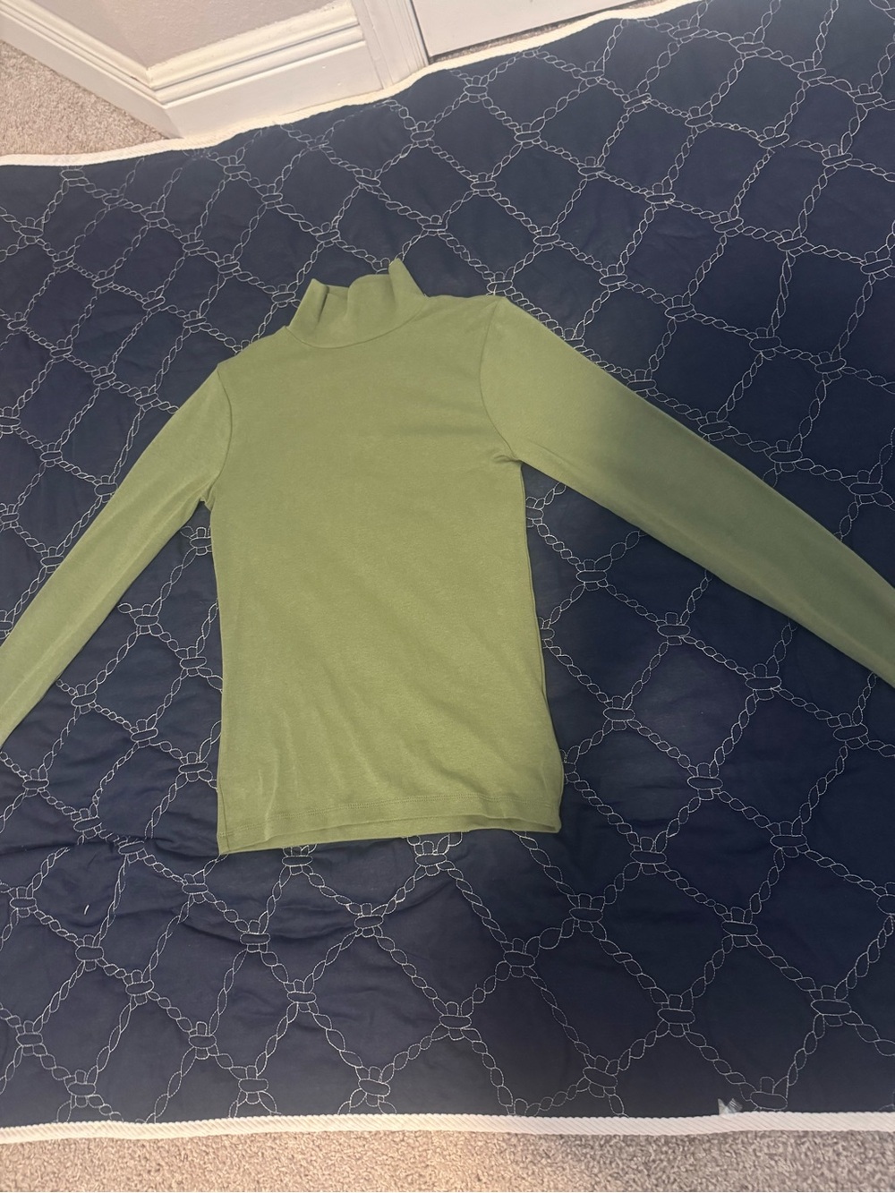 J. Crew Olive Green Women's Turtleneck Sweater NWT